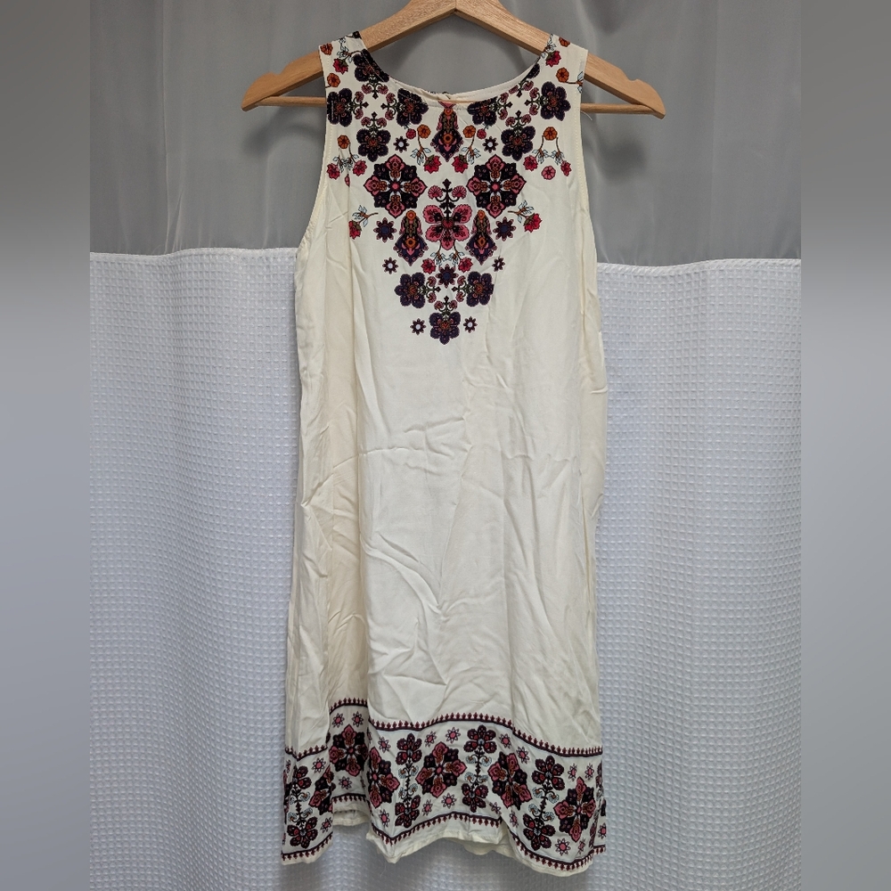 3/$20 Xhilaration Boho Cream Floral Sleeveless A Line Sundress Size XS